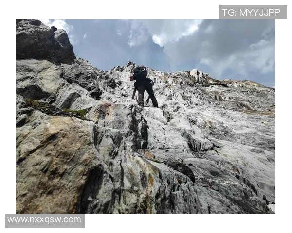 王静的极限运动人生探秘:挑战自我与追寻自由的深度对话 王静的极限运动人生探秘:挑战自我与追寻自由的深度对话