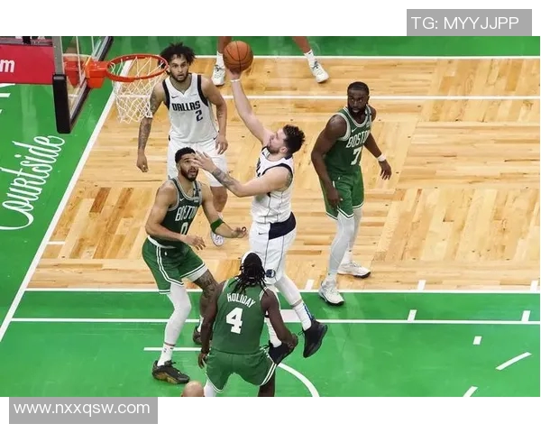 篮网主力球员状态回暖,球队信心高涨迎接季后赛 篮网主力球员状态回暖,球队信心高涨迎接季后赛