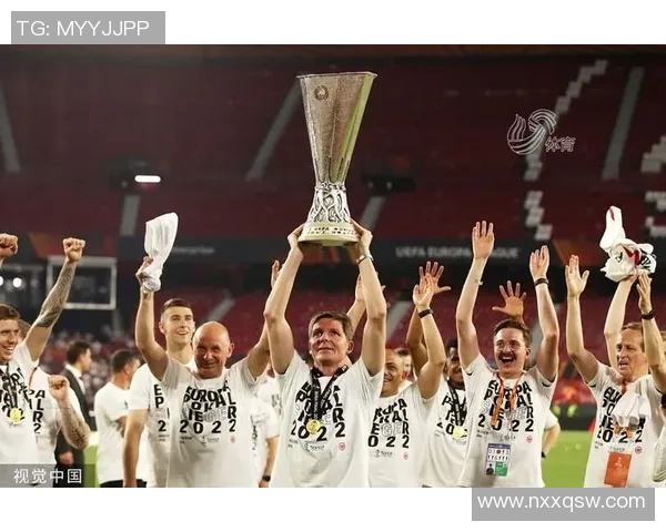 英格兰国脚拉姆塞在欧联杯比赛中表现抢眼,助球队晋级下一轮